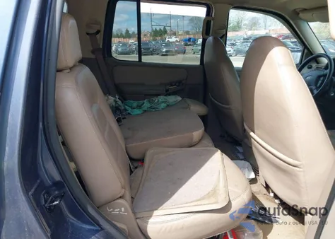 2002 Ford Explorer Xlt z USA, uszkodzony, nr VIN 1FMZU73E62ZB39054